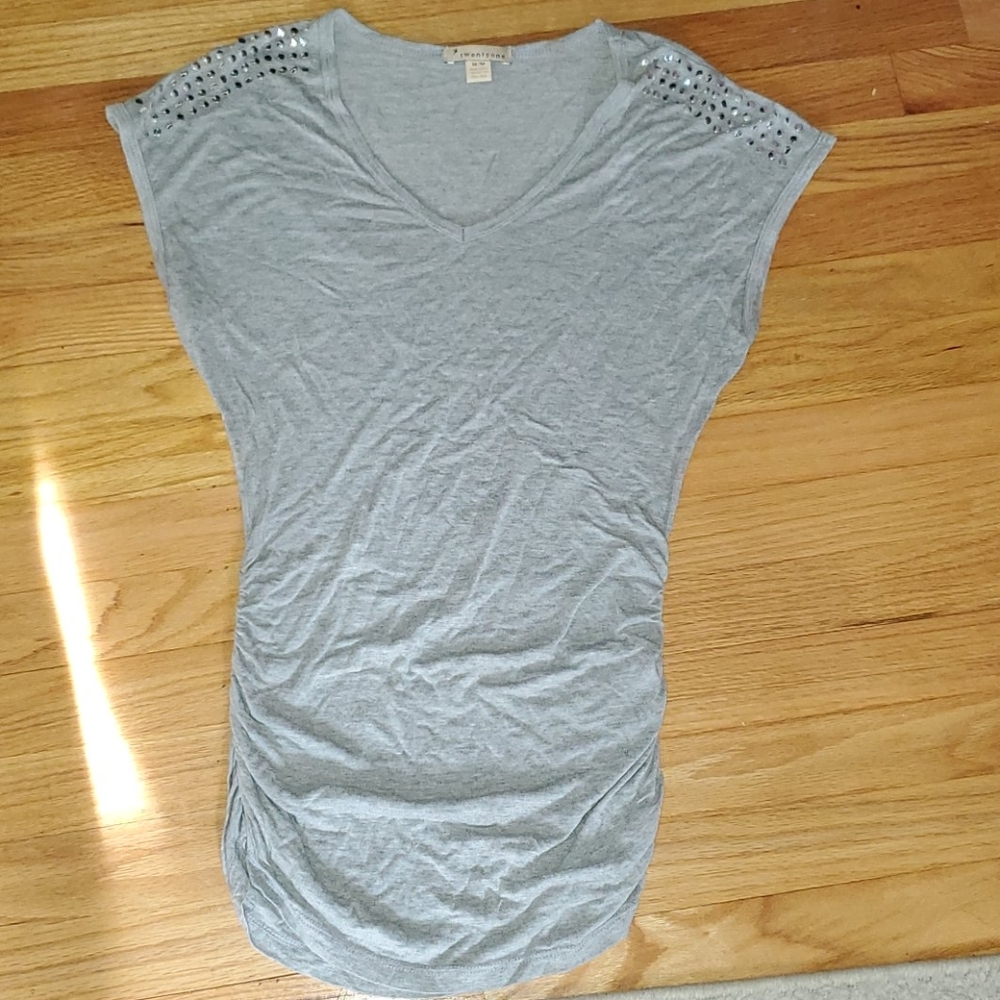 Grey v neck with shoulder accent